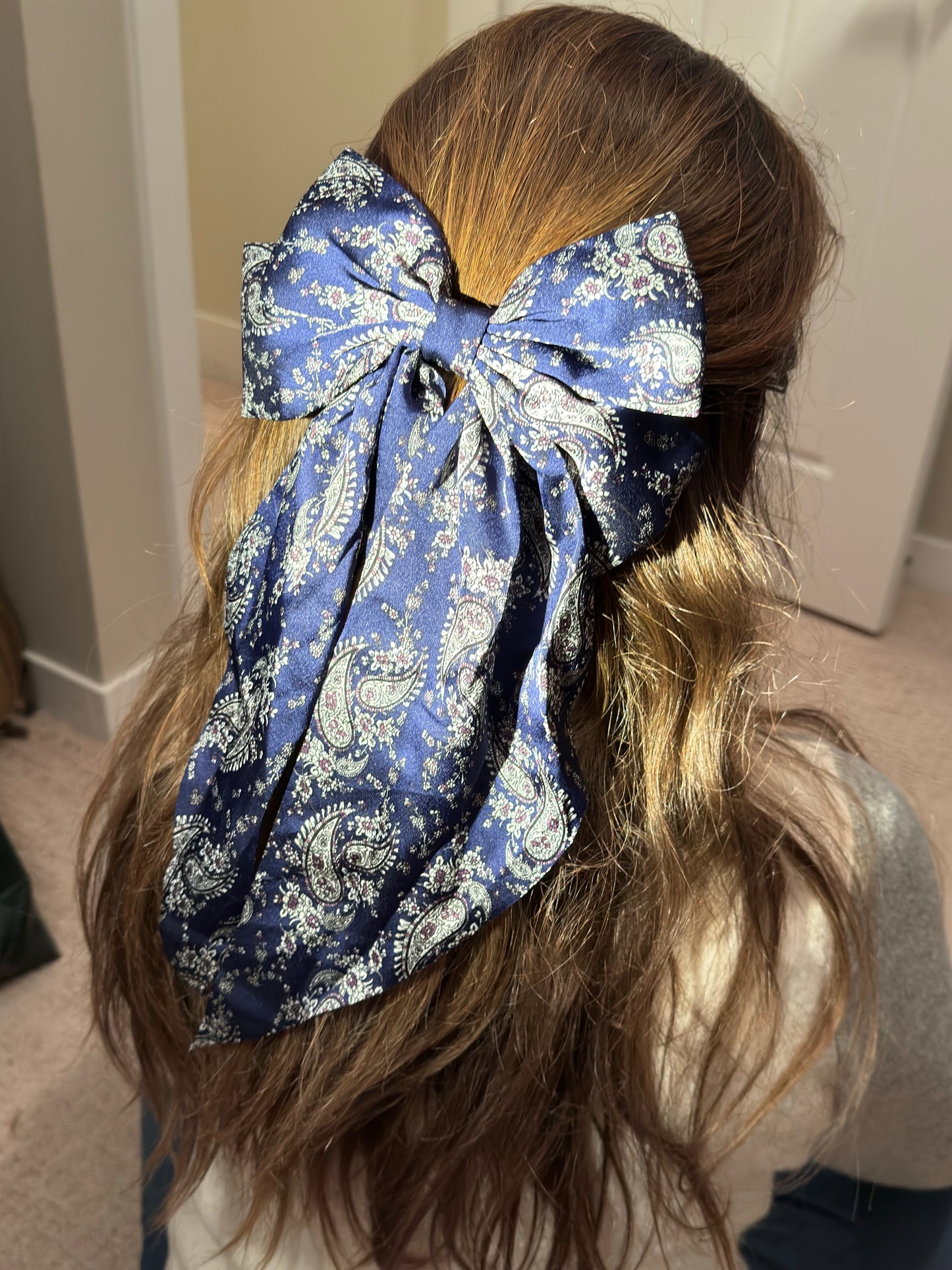 Hair Bow (8 inch)