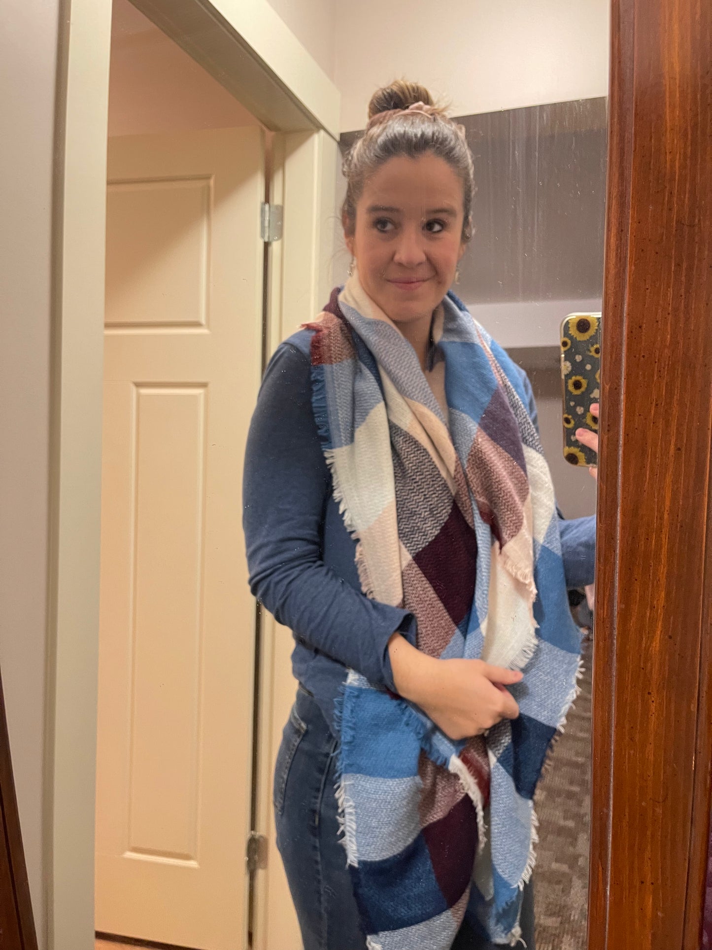 Bright blanket scarf